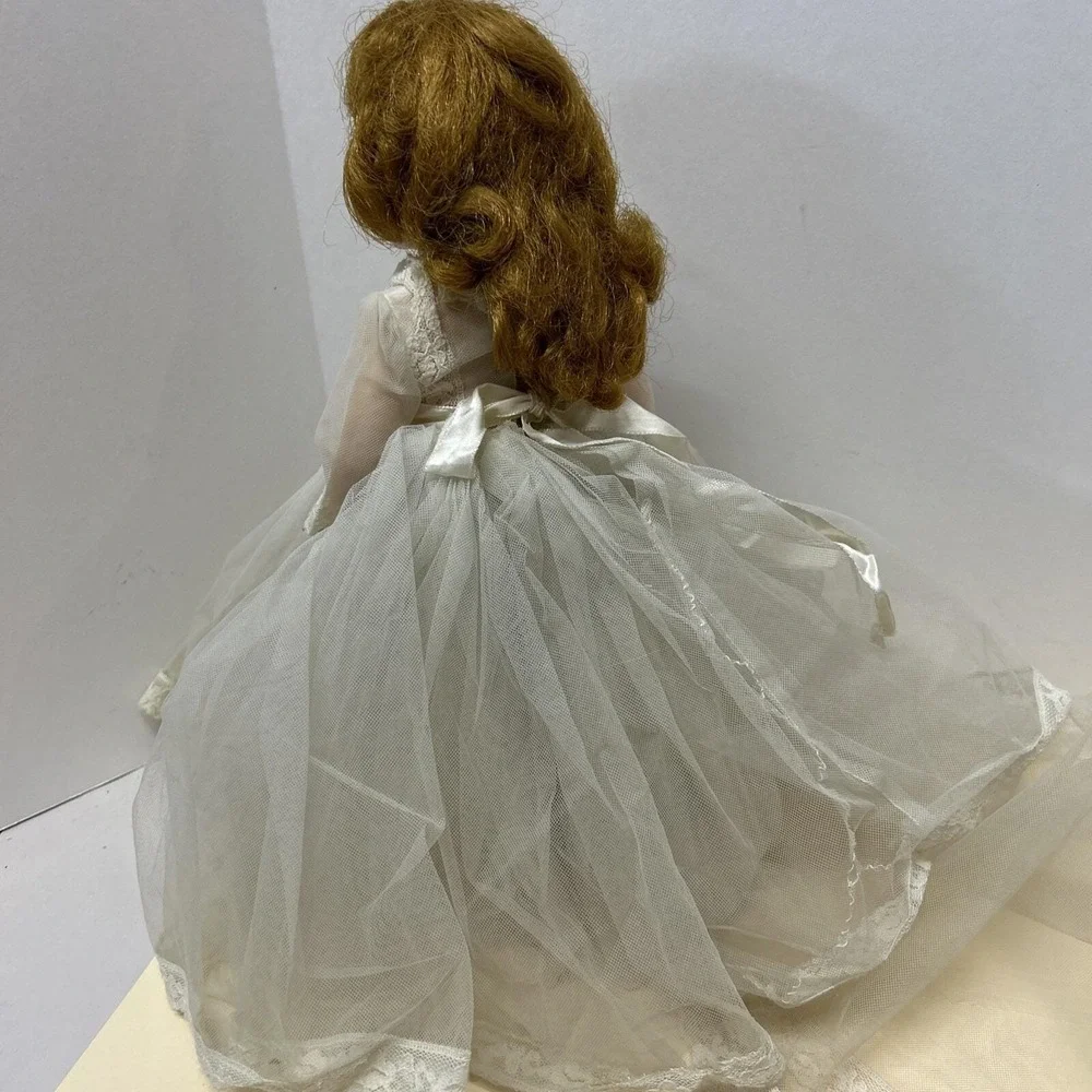 Vintage Madame Alexander 14
